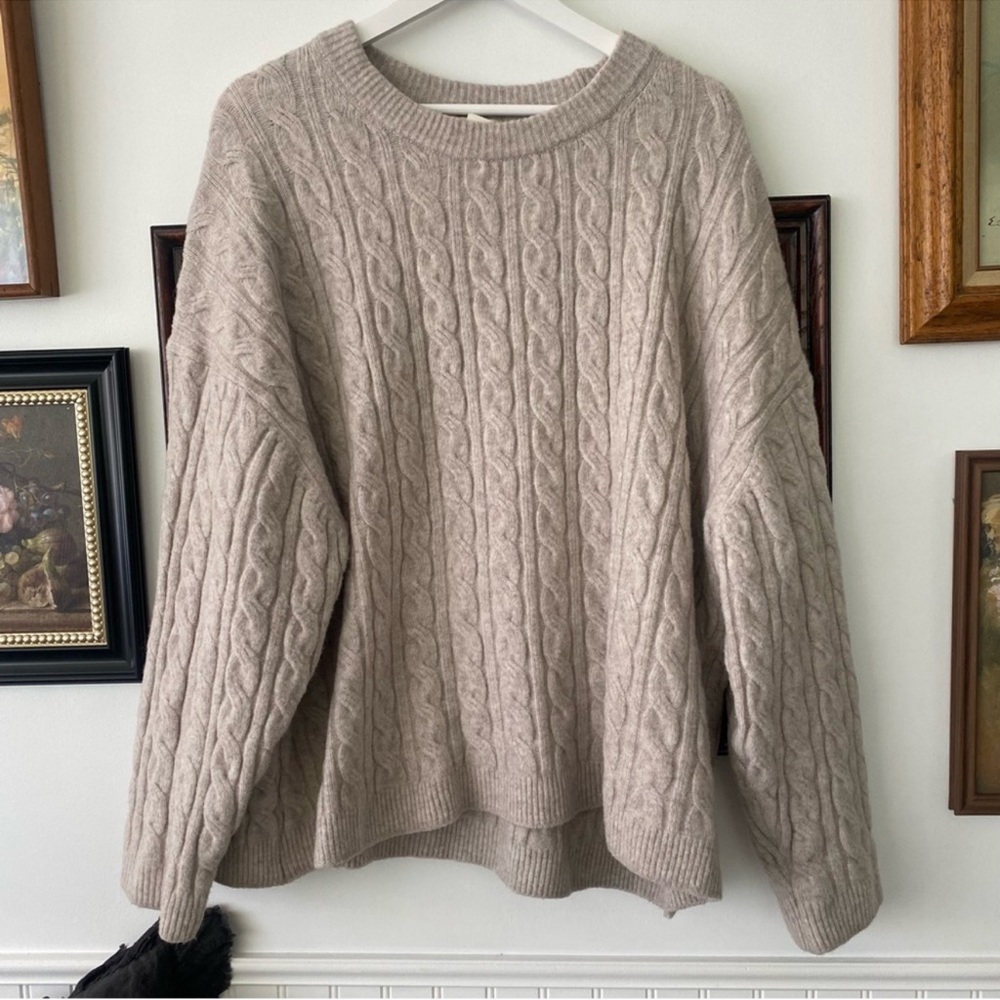 H&M cableknit sweater